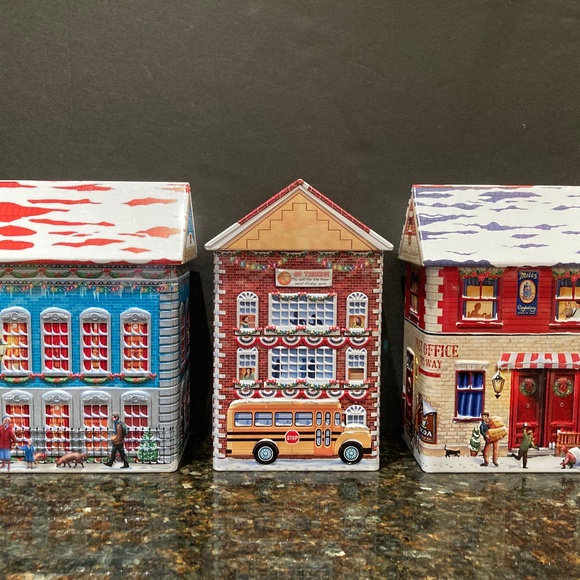 Harry London Set of 5 Christmas Village Tin Houses/VERY COLLECTIBLE/NEW!!! - Picture 6 of 7